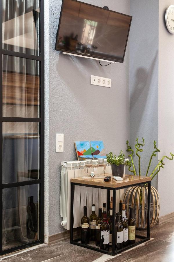 Veli Group Apartment In Old City Kutaisi Exterior foto